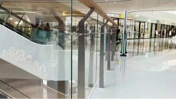不锈钢商场玻璃护栏 不锈钢商场玻璃护栏