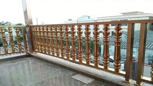 喜师傅彩色不锈钢护栏