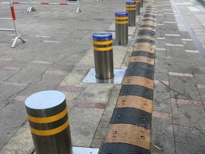 停车场不锈钢防撞柱 停车场不锈钢防撞柱