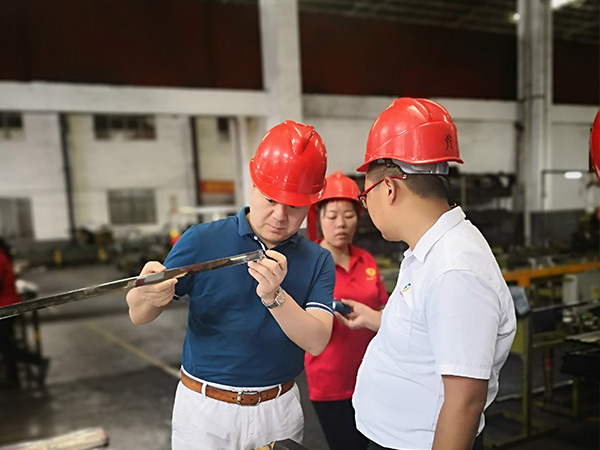 喜有沃不锈钢护栏工厂