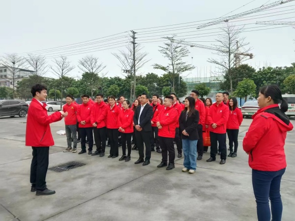 用行动诠释爱心 喜师傅不锈钢护栏生产厂家点燃环保希望之光
